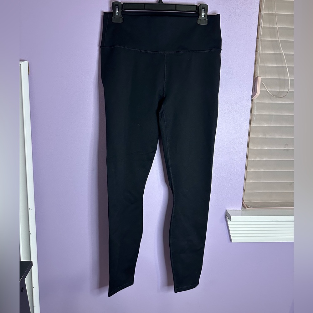 Black Fabletics workout leggings, LARGE, and new with tag